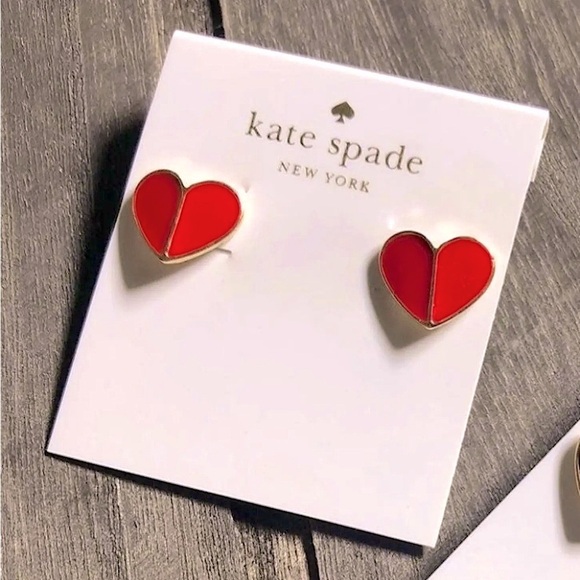 KATE SPADE • Red Heritage Spade Heart Stud Earrings - Picture 5 of 5